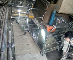 Thi công xe đẩy inox công ty Á Nam