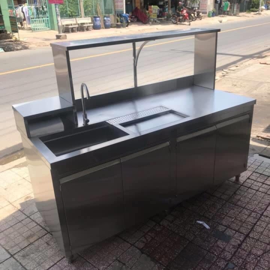 Quầy pha chế inox 1 chậu rửa, 4 cánh tủ