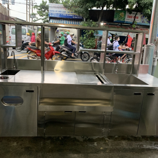 Quầy bar inox D2.4 R80 C80/152