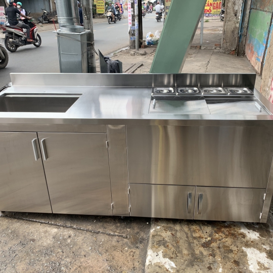 Quầy bar inox  D1m9 R70 C80