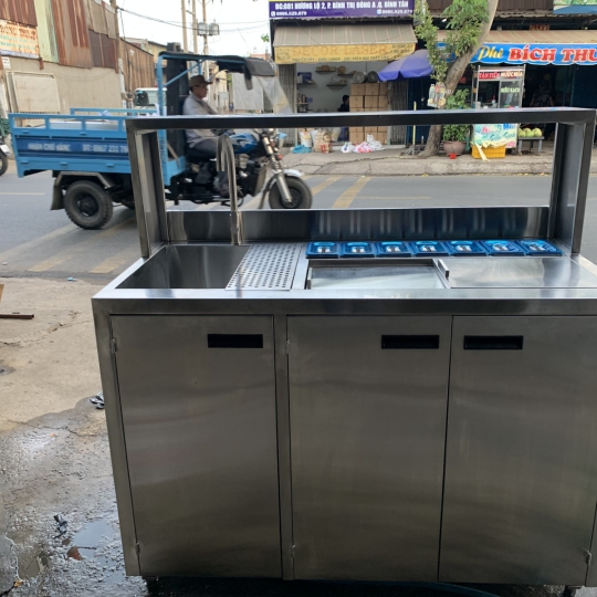 Quầy Bar Inox Thông Dụng 1m3x70