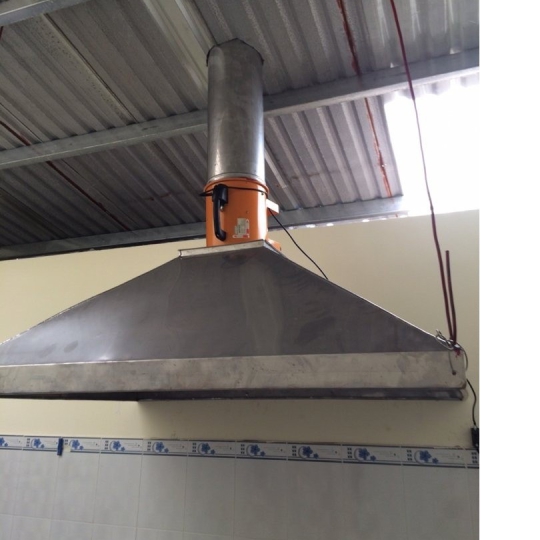 Chụp hút khói quán ăn nhà hàng 1m5